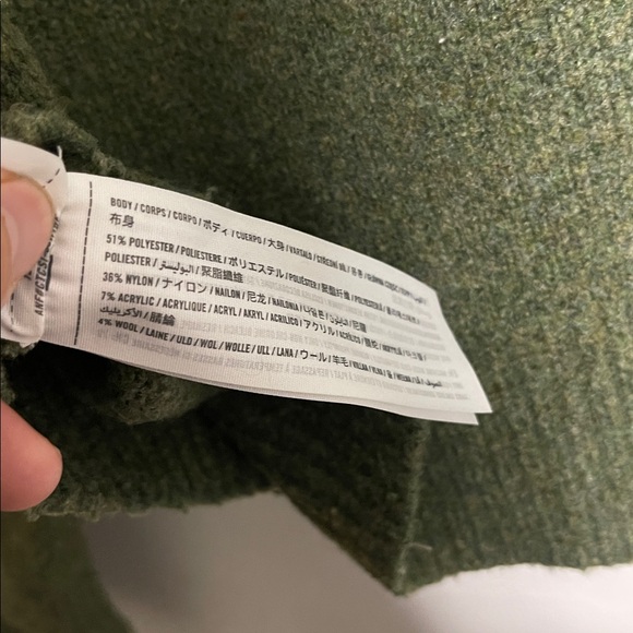 Abercrombie and Fitch Green and Gray Patterned Women's Sweater - Picture 3 of 5